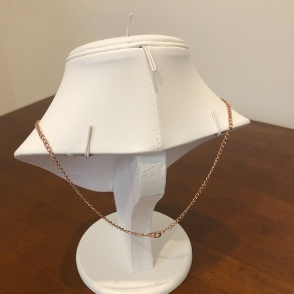 Rose Gold Tone Heart With Dove Pendant and Chain Pre-Owned - Picture 7 of 14